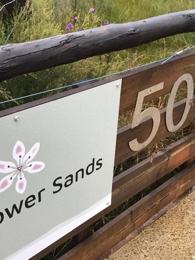 Bicheno Wildflower Sands Coastal Retreat Buitenkant foto